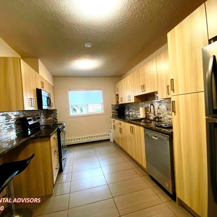 Image 8 - 9632 82 Avenue NW, Edmonton, AB T6E 3S9, Canada - Apartment for rent