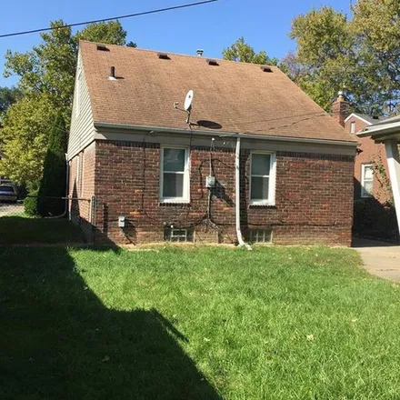 Rent this 3 bed apartment on Sanilac Street in Detroit, MI 48224