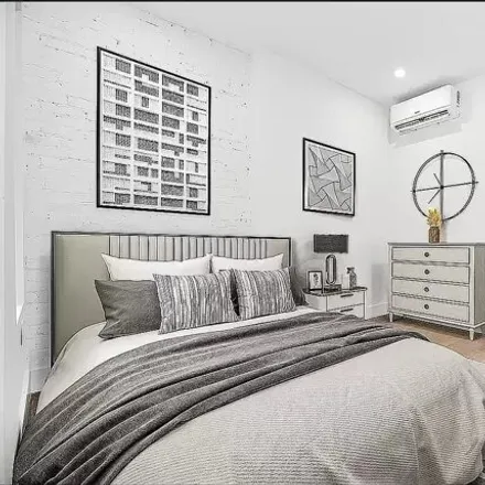 Rent this studio house on 258 Ainslie Street in New York, NY 11211