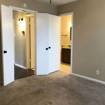 Rent this 1 bed apartment on 1271 Calico Lane in Arlington, TX 76011