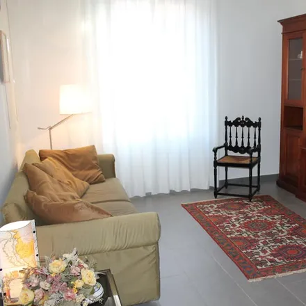 Rent this 3 bed apartment on 00192