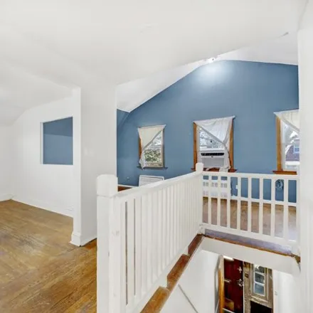 Image 7 - 1572 Coleman Street, New York, NY 11234, USA - House for sale