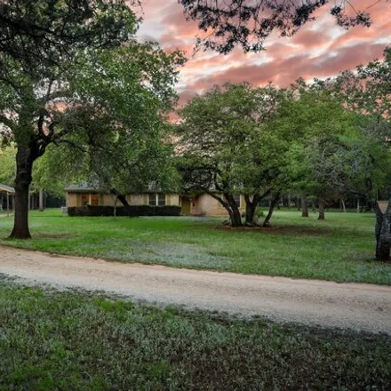 Image 2 - 619 Georg Oaks, Comal County, TX 78163, USA - House for sale