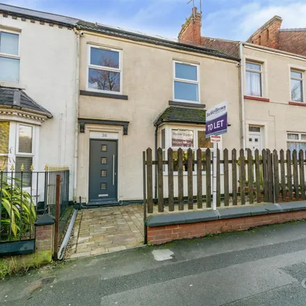 Image 5 - St Peter's Way, Mansfield Woodhouse, NG18 1ND, United Kingdom - Townhouse for rent