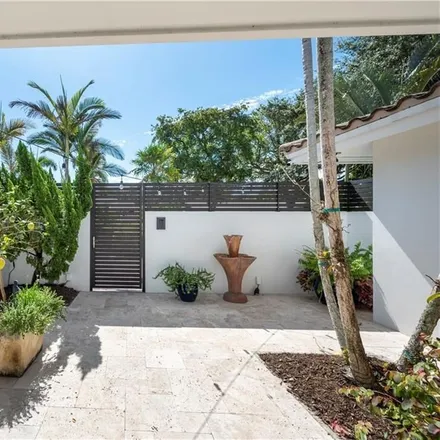 Image 4 - 2725 Northeast 26th Avenue, Coral Ridge, Fort Lauderdale, FL 33306, USA - House for sale
