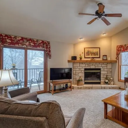 Buy this 2 bed condo on Meadow Ridge Road in Egg Harbor, WI 54209