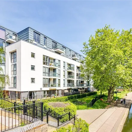 Rent this 2 bed apartment on 9 Canalside Square in London, N1 7FP