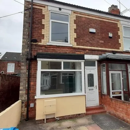 Rent this 2 bed house on Renfrew Street in Hull, HU5 3NQ