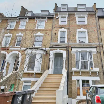 Rent this 1 bed apartment on Amhurst Road in London, N16 7UY