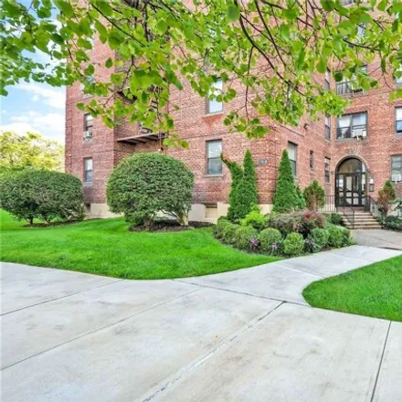 Image 1 - 138-12 28th Road, New York, NY 11354, USA - Apartment for sale