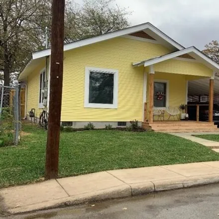 Rent this 2 bed house on 657 East Evergreen Street in San Antonio, TX 78212
