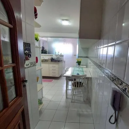 Buy this 3 bed apartment on Rua Manoel Pedro Júnior in Bocaina, Mauá - SP