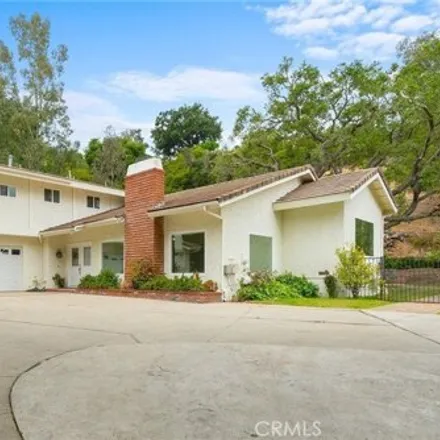 Buy this 6 bed house on 2201 Kelmscott Court in Thousand Oaks, CA 91361