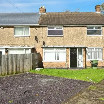 Buy this 3 bed duplex on Bailey Crescent in Mansfield Woodhouse, NG19 6JF