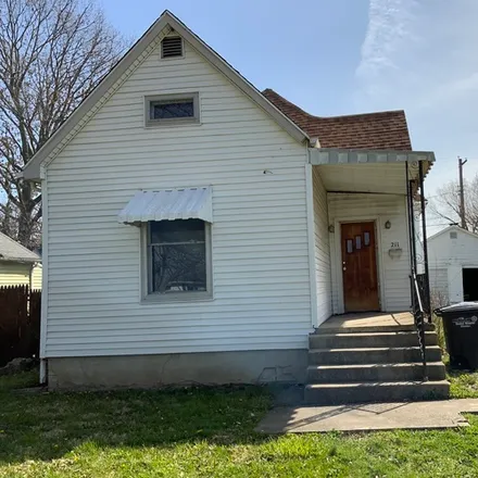 Rent this 2 bed house on 211 N California Ave