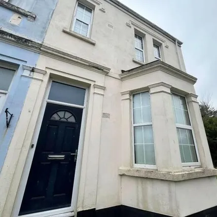 Image 7 - 11 Furzehill Road, Plymouth, PL4 7JY, United Kingdom - Townhouse for rent