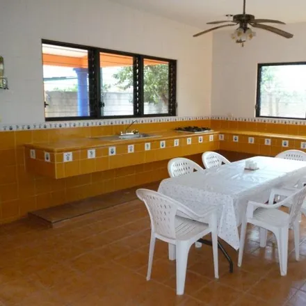 Rent this 3 bed house on Calle 23 in 97305 Cholul, YUC