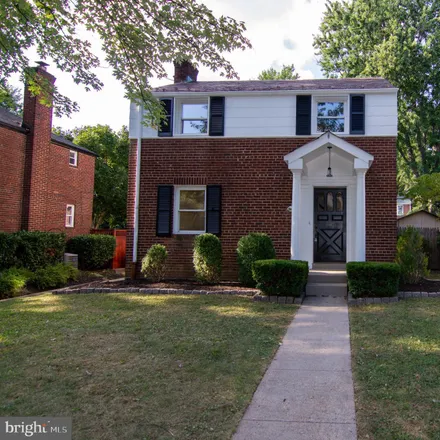Buy this 3 bed house on 3213 6th Street South in Arlington, VA 22204