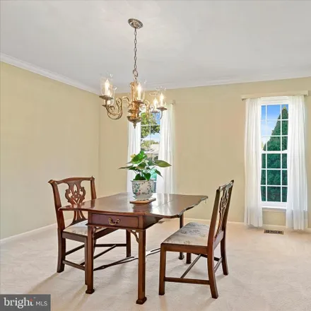 Image 8 - 1125 Dulaney Gate Circle, Cockeysville, MD 21030, USA - House for sale