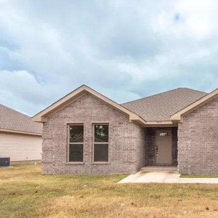 Buy this 3 bed house on 338 Park Street in Lake City, Craighead County