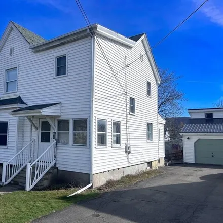 Buy this 4 bed house on 1068 Admiral Place in City of Elmira, NY 14901