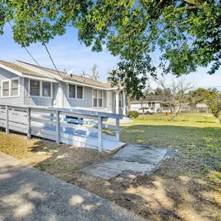 Image 2 - 3604 West Cervantes Street, Brownsville, Escambia County, FL 32505, USA - House for sale