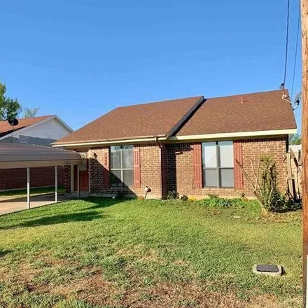 Buy this 3 bed house on 2450 40th Street Southeast in Paris, TX 75460