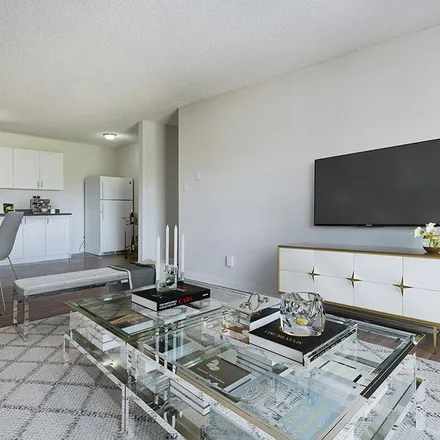 Image 7 - Avenue X South, Saskatoon, SK S7M 0V7, Canada - Apartment for rent