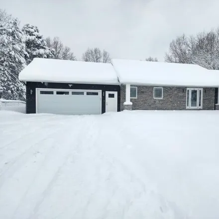 Image 1 - South Maple Island Road, Sullivan, Sullivan Township, MI 49442, USA - House for sale