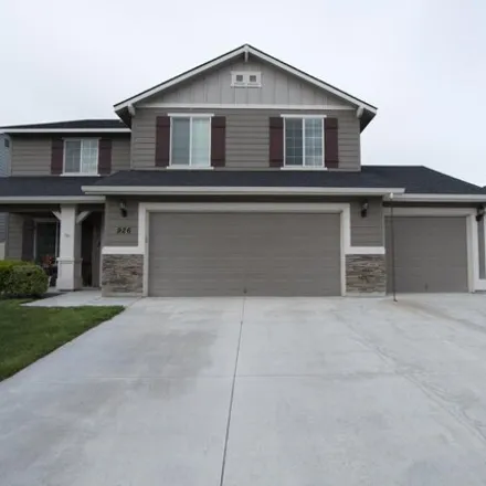Buy this 5 bed house on 917 East Cape Elizabeth Drive in Nampa, ID 83686