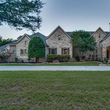 Buy this 5 bed house on 4368 Cielo Trail in Ellis County, TX 76065