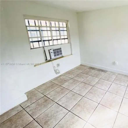 Image 5 - 2440 Nw 82nd St Unit 2440, Miami, Florida, 33147 - House for rent