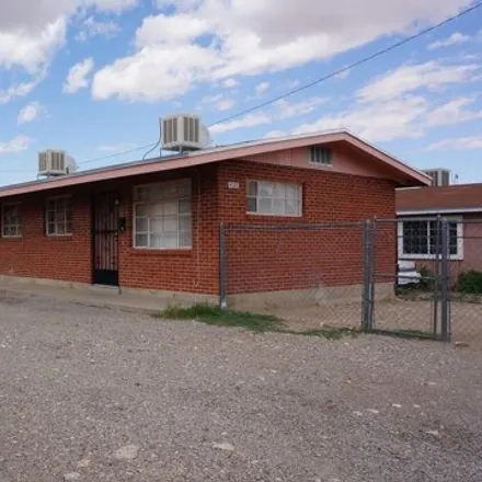 Rent this 1 bed house on 4069 Thomason Avenue in El Paso, TX 79904