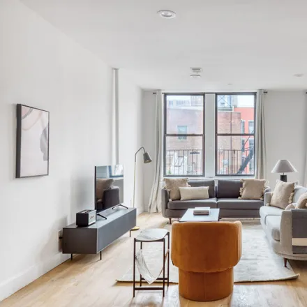 Rent this 3 bed apartment on 429 West Broadway in New York, NY 10012