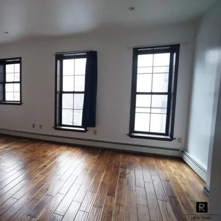 Rent this 2 bed house on 1553 2nd Avenue in New York, NY 10028