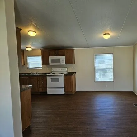 Buy this studio apartment on 500 Limestone Drive in New Braunfels, TX 78130