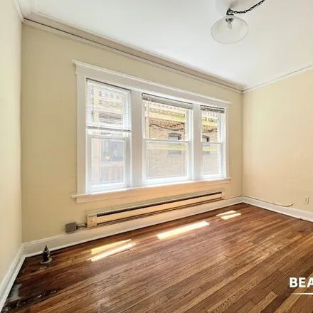 Image 3 - 4423 N Wolcott Ave, Unit cl #A1 - Apartment for rent