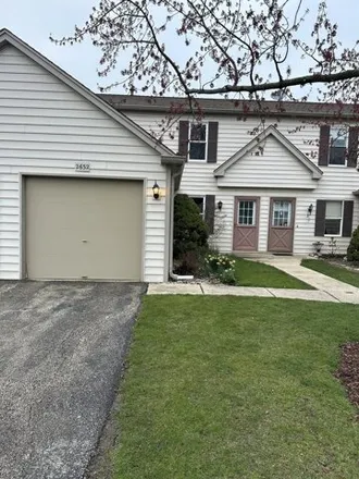 Rent this 2 bed house on 2600 Country Oaks Court in Aurora, IL 60502