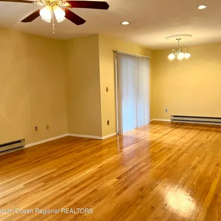Image 4 - unnamed road, Manalapan Township, NJ, USA - Apartment for rent