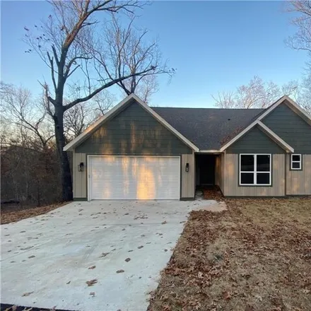 Buy this 4 bed house on 20 Tiree Drive in Bella Vista, AR 72715