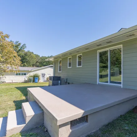 Image 6 - 913 Woodmore Terrace, Shawnee Park, Chattanooga, TN 37411, USA - House for rent