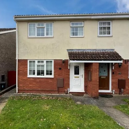 Buy this 3 bed duplex on Saint Agnes Close in Nailsea, BS48 2UB