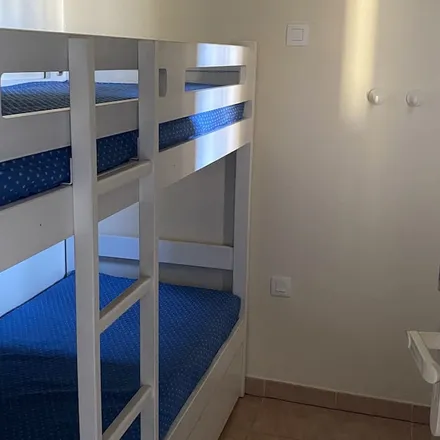 Rent this 2 bed apartment on 83380 Roquebrune-sur-Argens