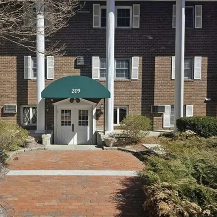 Buy this 2 bed condo on 209 Great Road in Acton, MA 01720