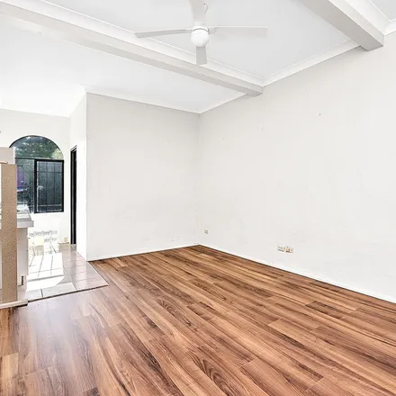 Image 3 - Blackmore Lane, Redfern NSW 2016, Australia - Apartment for rent