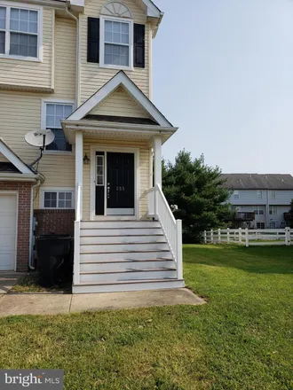 Image 4 - 255 East Sheldrake Circle, Dover, DE 19904, USA - Townhouse for rent