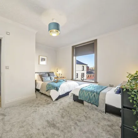 Image 2 - Wigan, WA3 3DL, United Kingdom - Apartment for rent