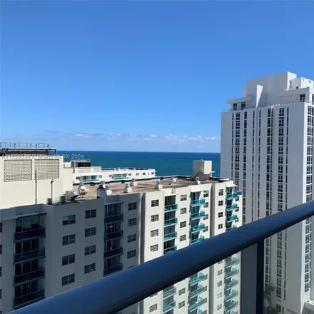 Buy this 1 bed condo on 4111 S Ocean Dr Unit 1512 in Hollywood, Florida