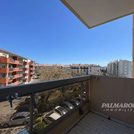 Image 6 - 2 Rue Gustave Eiffel, 66860 Perpignan, France - Apartment for rent