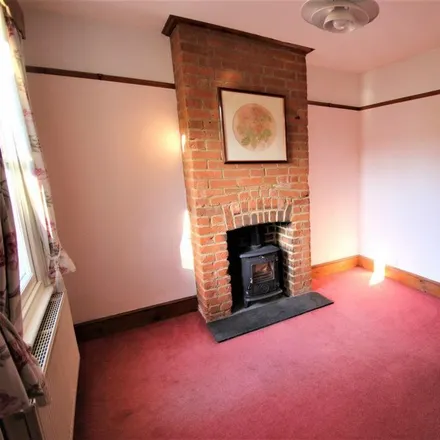 Image 2 - Brickfield Cottages, Brentwood, CM15 8HP, United Kingdom - House for rent